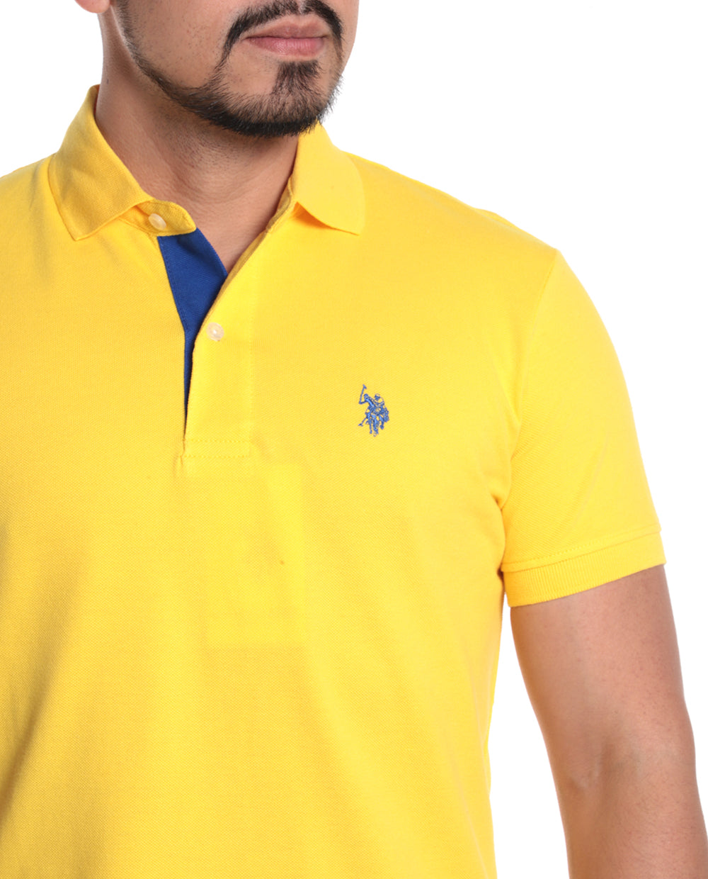 Camisa Polo con detalle en cuello