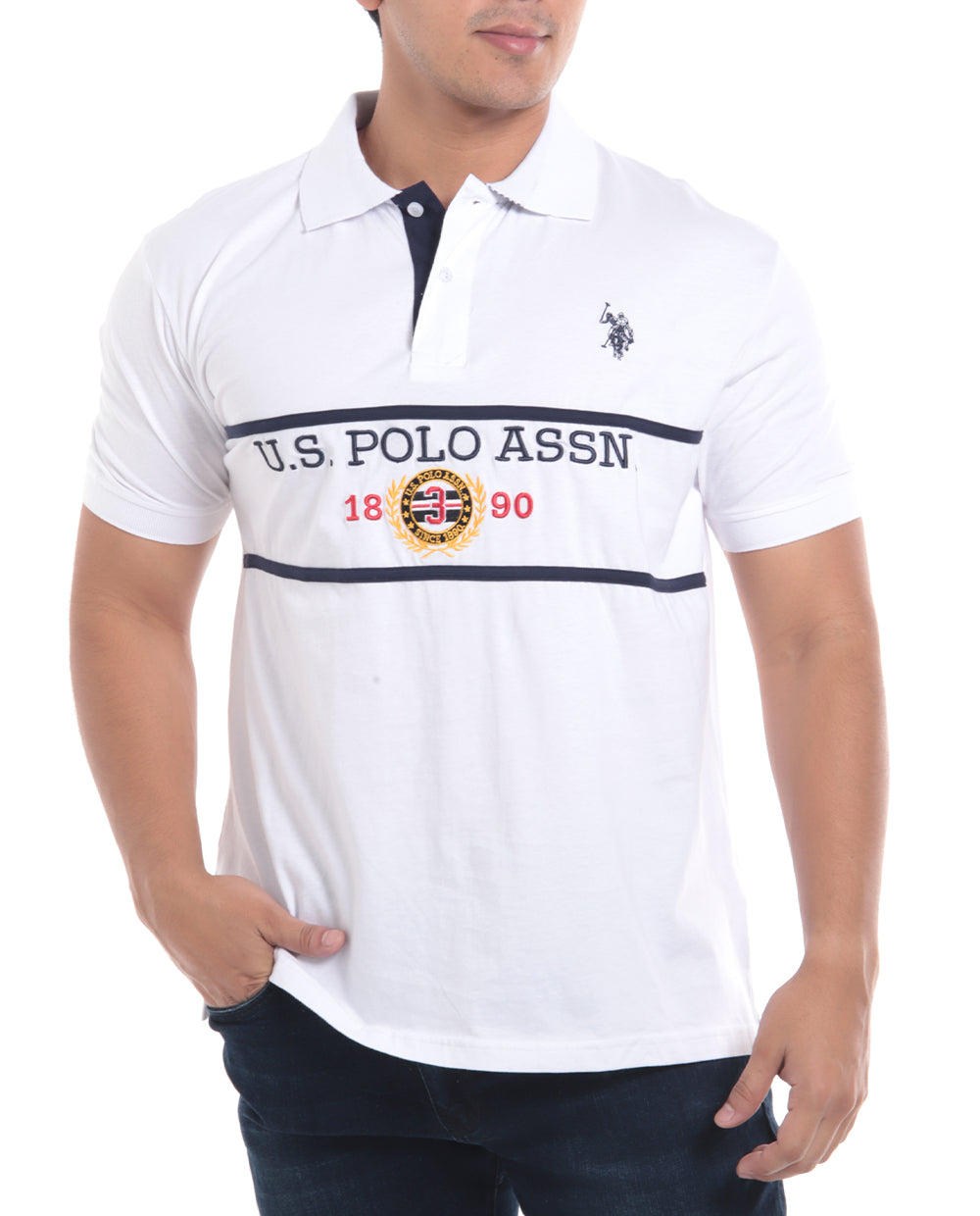 Polo Fashion para caballero con letras y fecha al frente